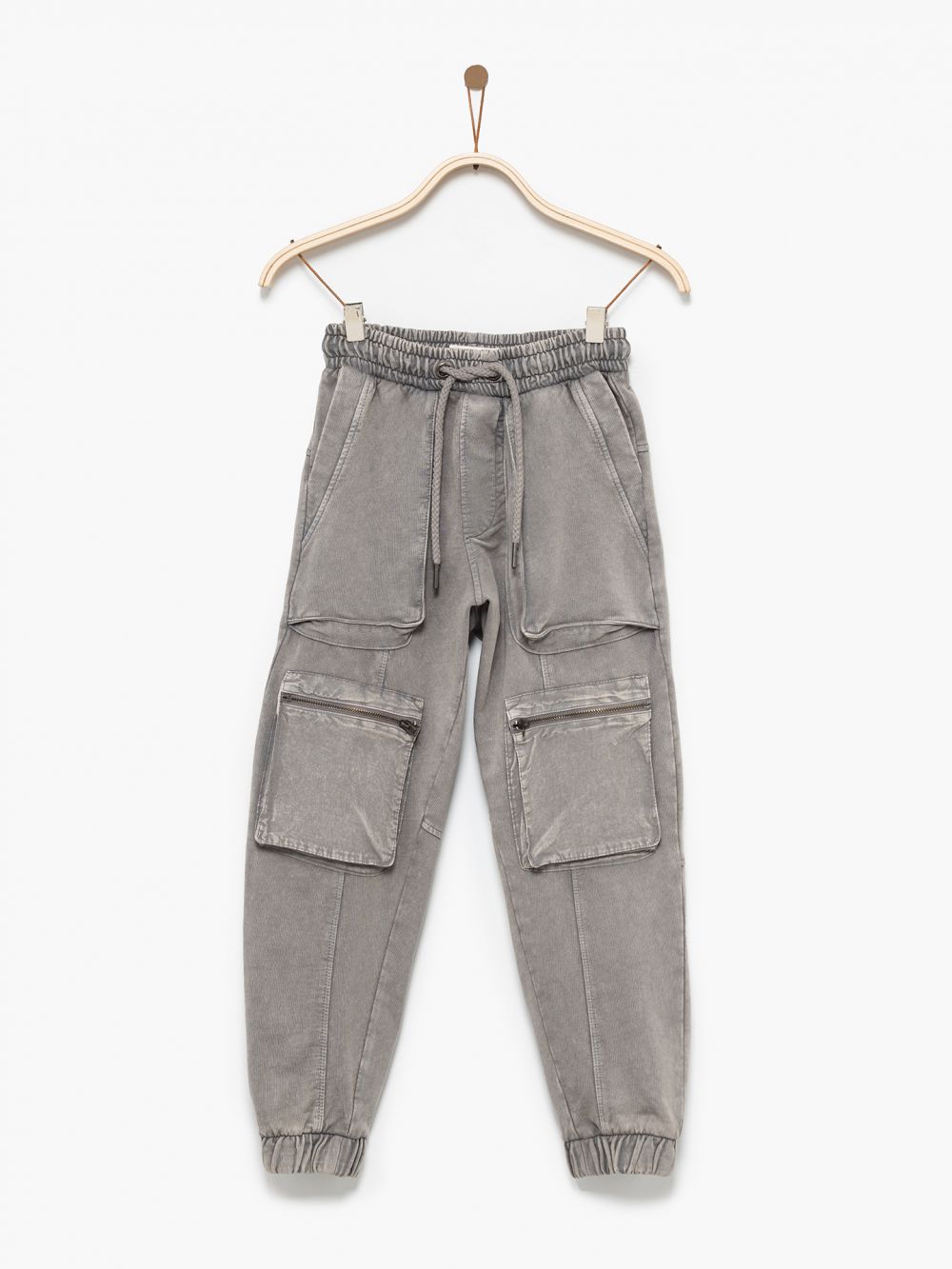 מכנסיים שטופים