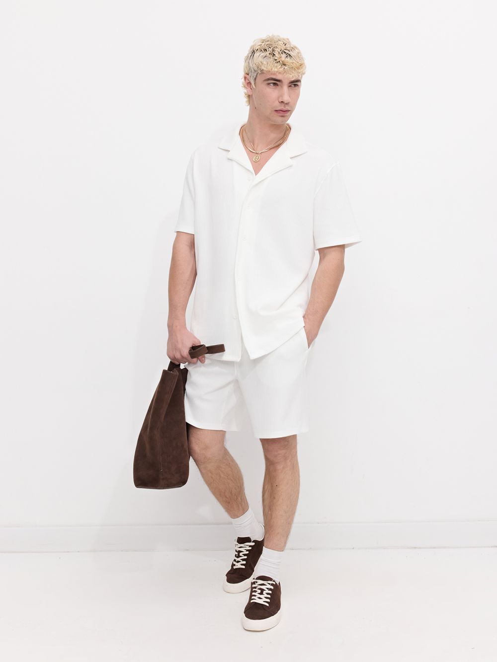 מכנסיים קצרים