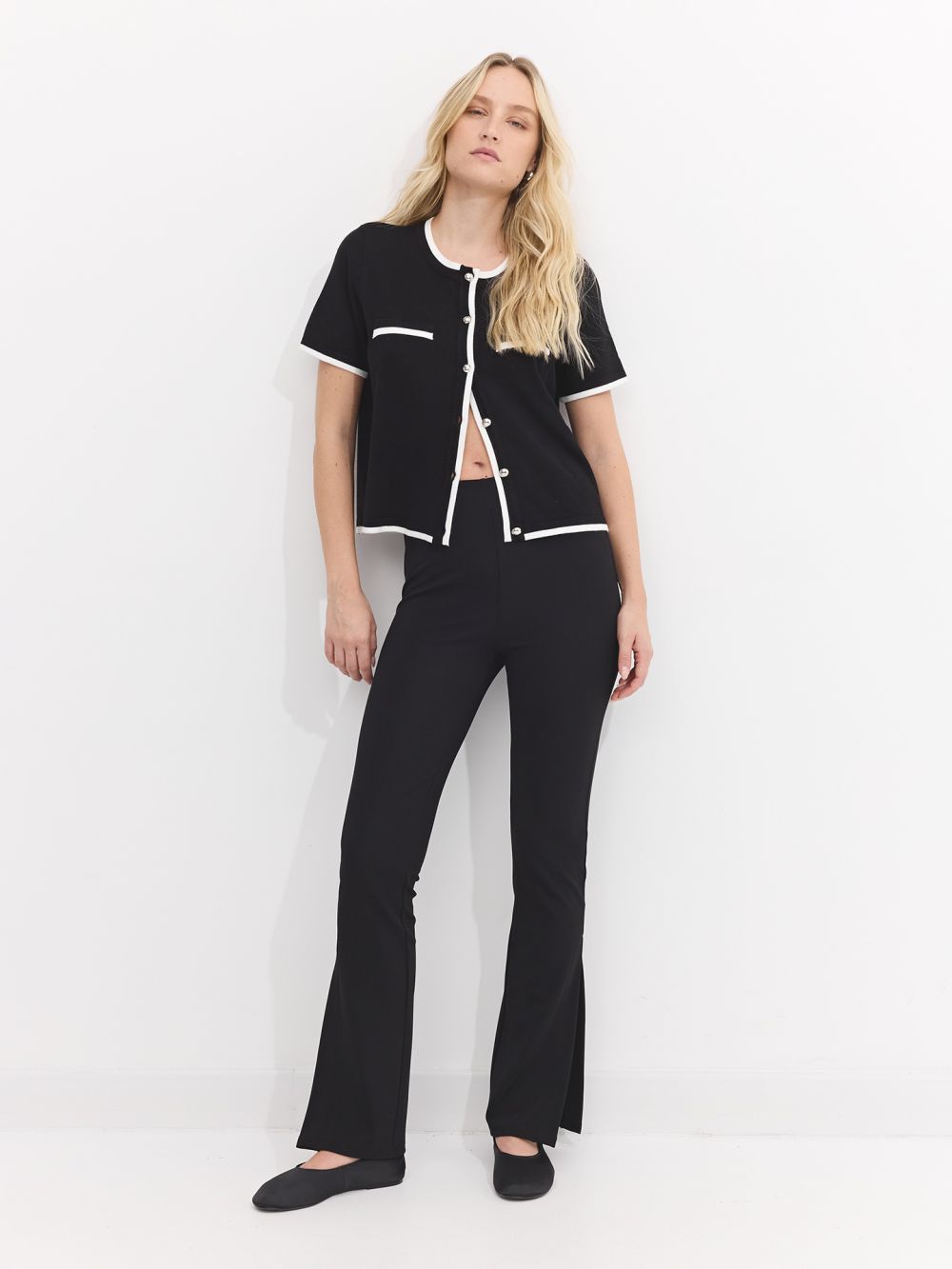 טייץ מתרחב עם שסע