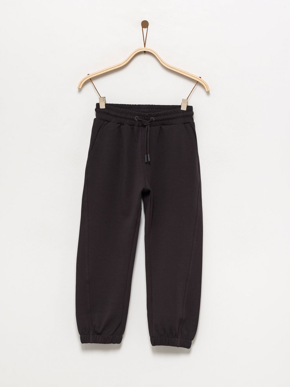 מכנסיי פוטר עם תפר אלכסוני