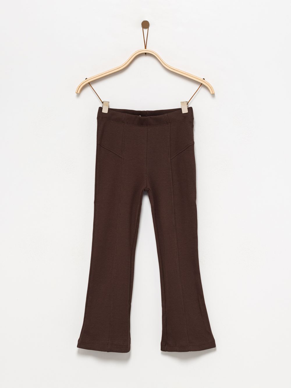 טייטס עם חתכים