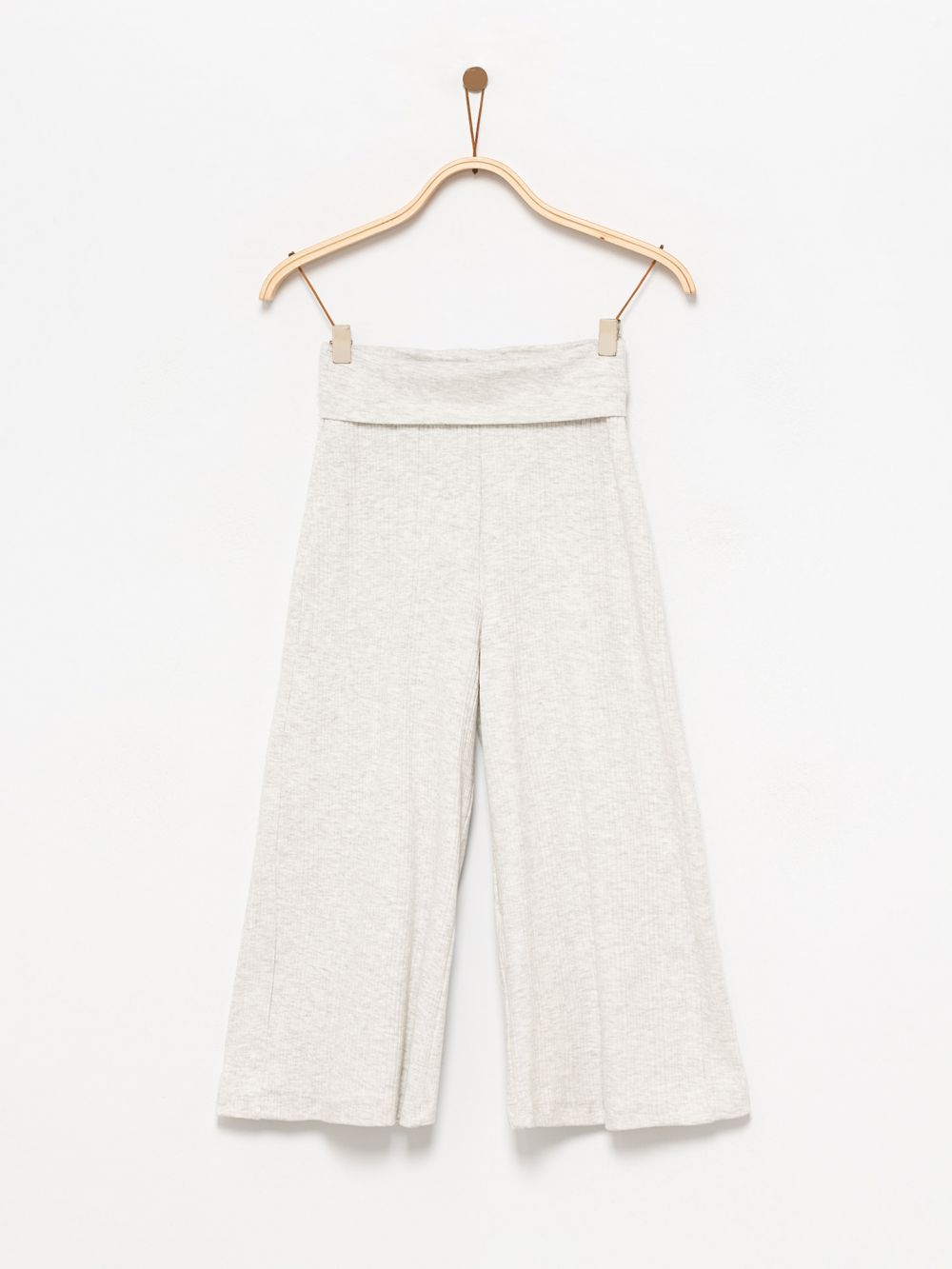 מכנסי ריב רחבים