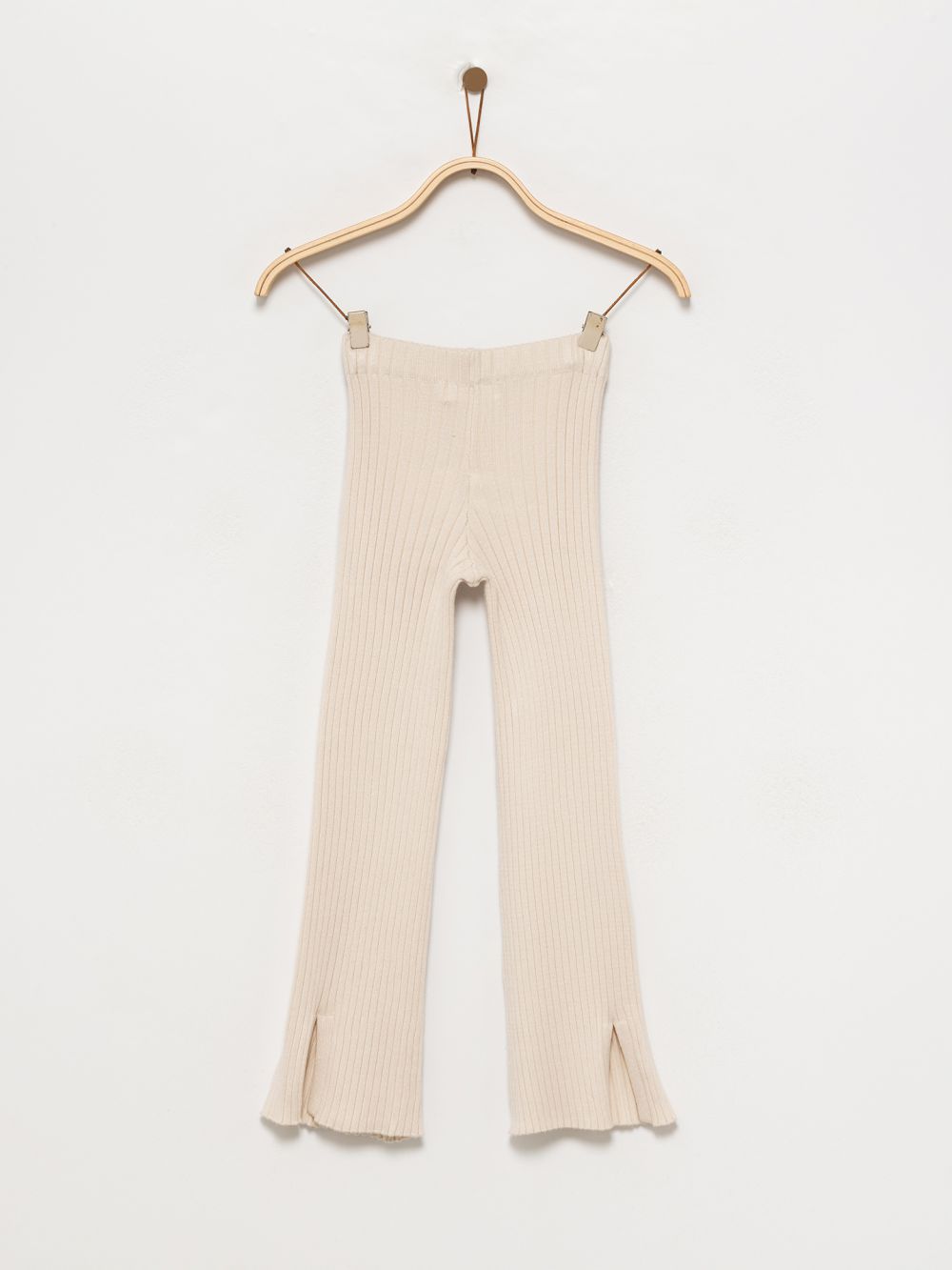 מכנסי סריג מתרחבים