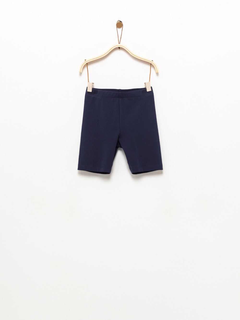 טייץ בייסיק