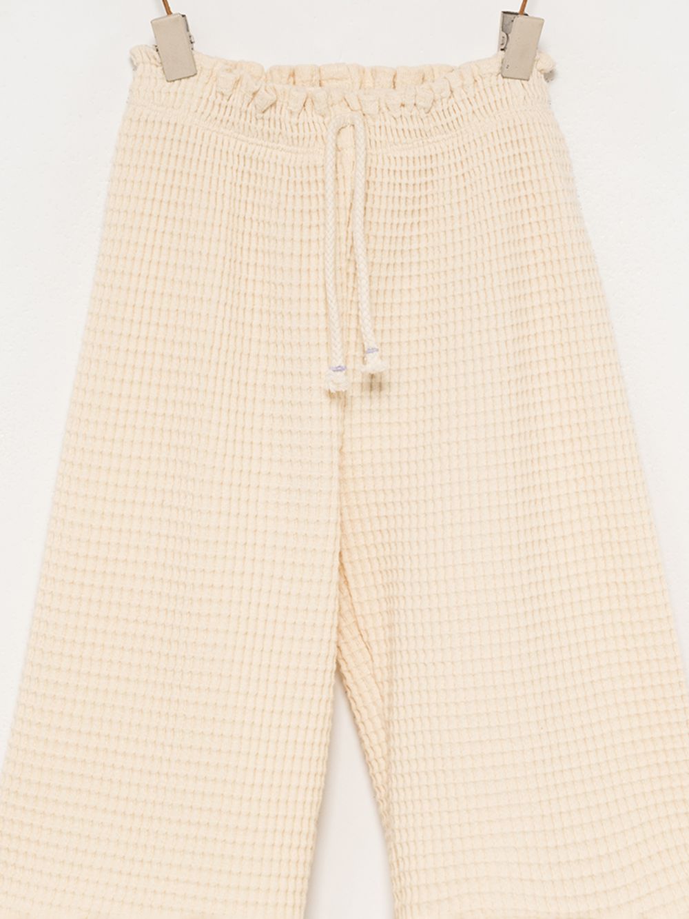 מכנסי ופל רחבים