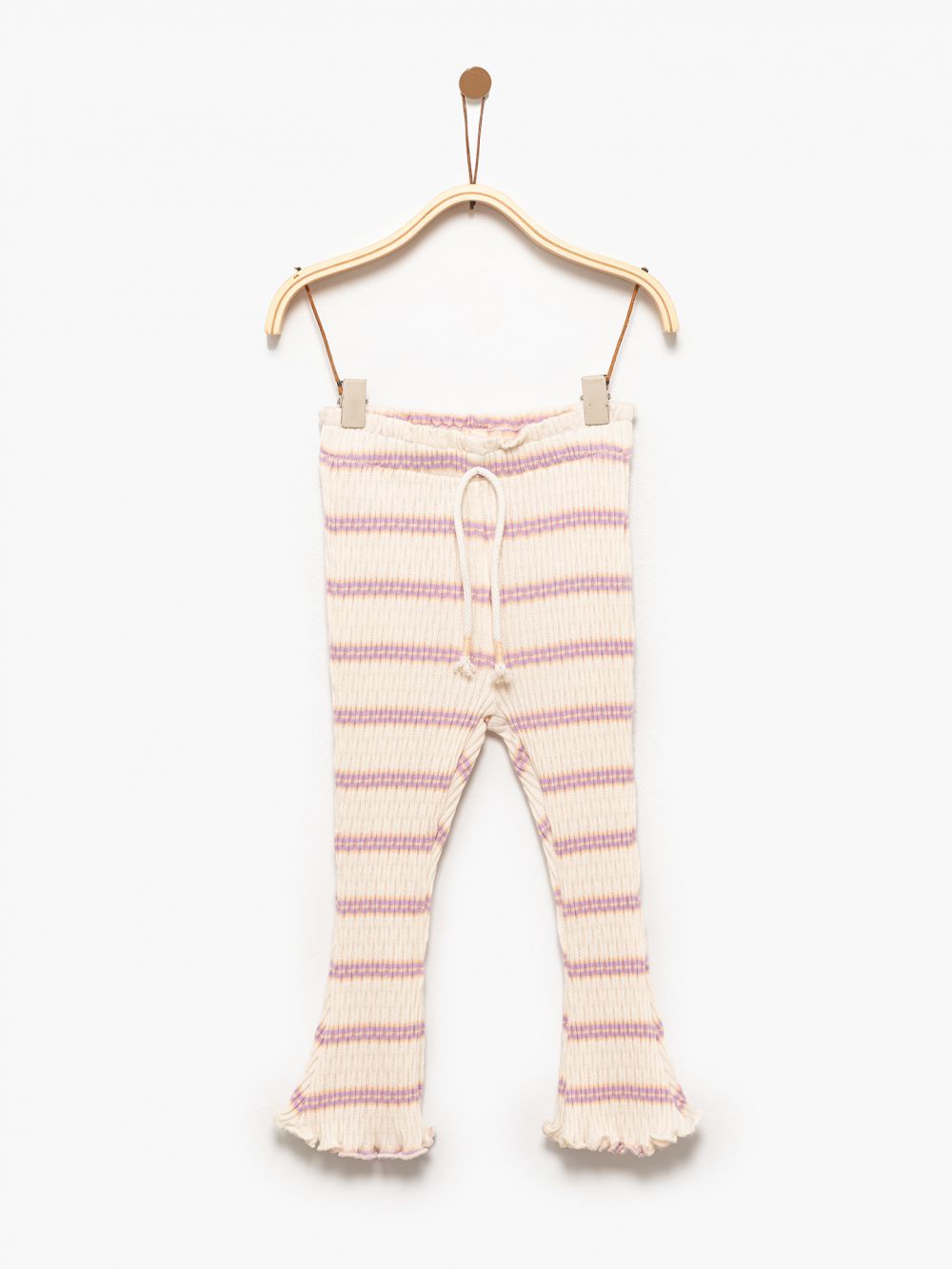 טייץ מתרחב עם מותן מכווצת