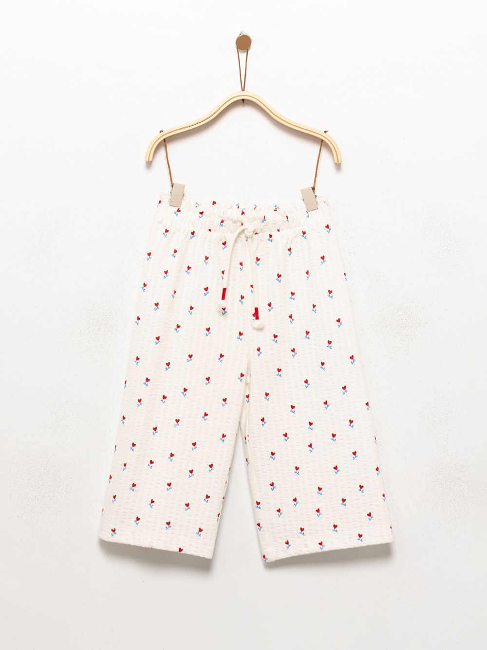 מכנסיים עם WIDE-LEG