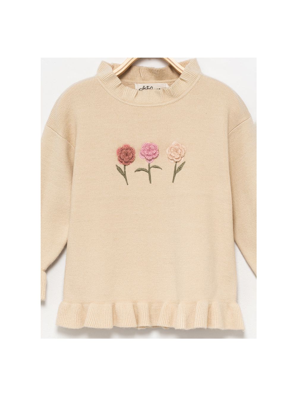 סריג עם רקמה