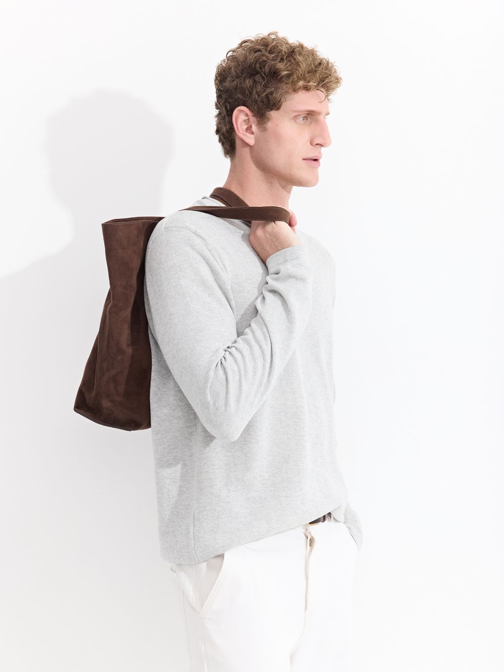 סריג עם צווארון מסתלסל