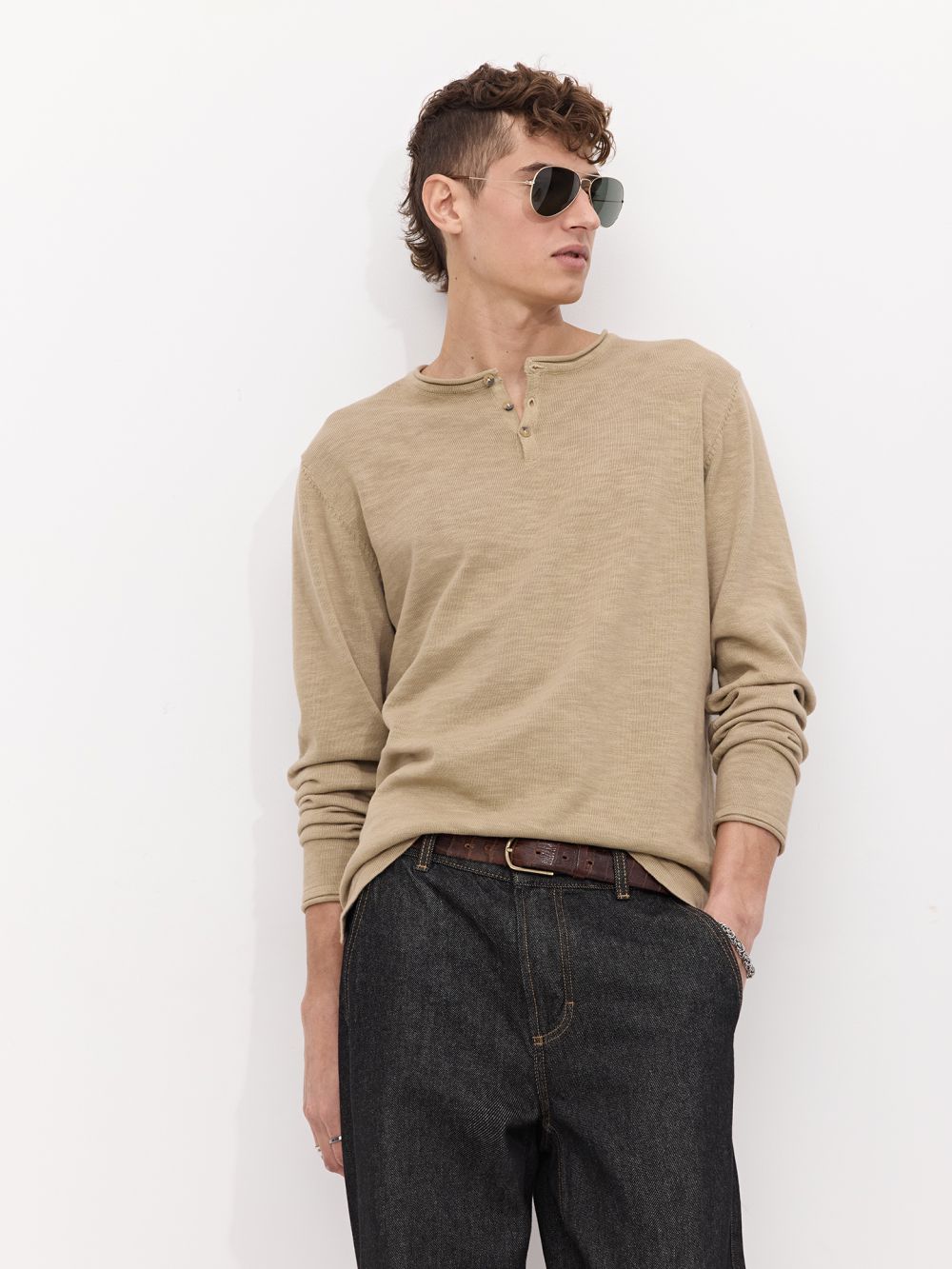 סריג עם מפתח כפתורים