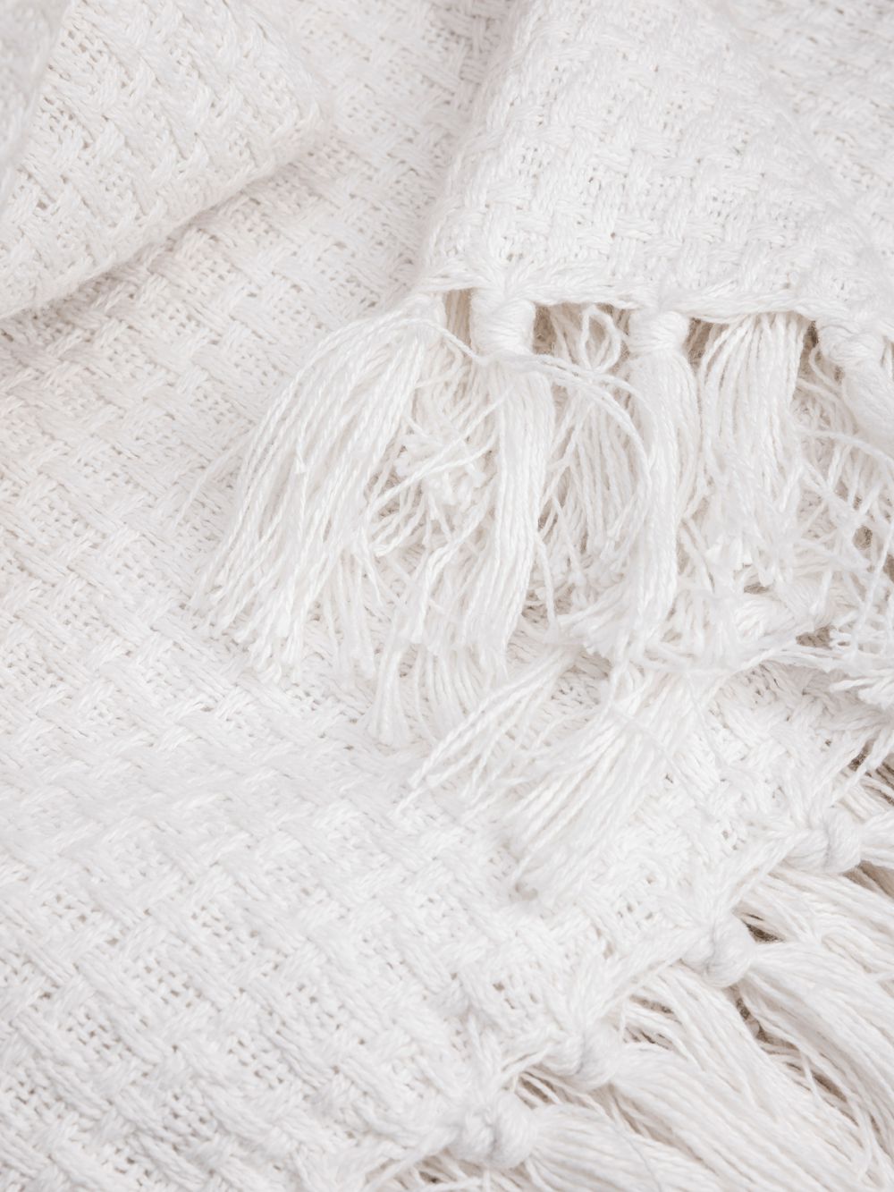 שמיכת טלווזיה עם טקסטורה לבנה  130X180CM