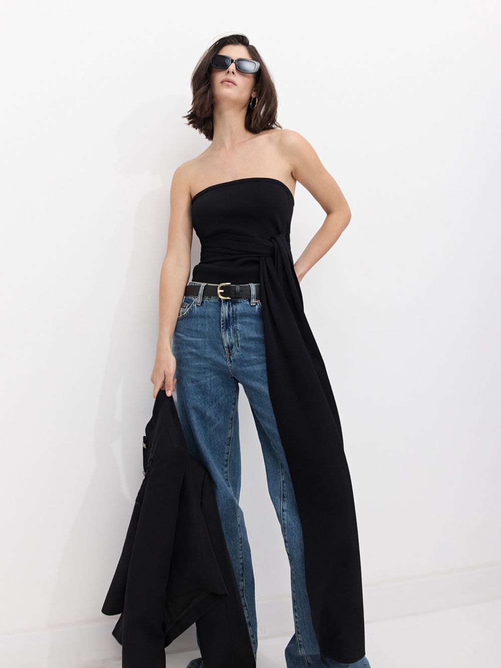 טופ סטרפלס עם רצועת קשירה ארוכה