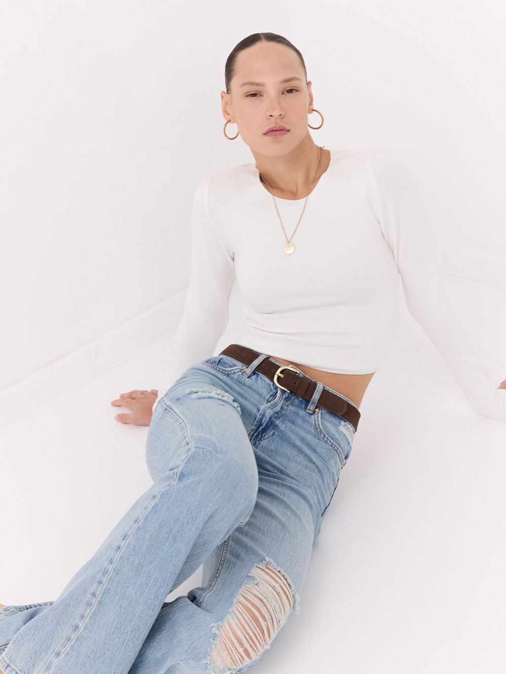 חולצת קרופ עם שרוול ארוך