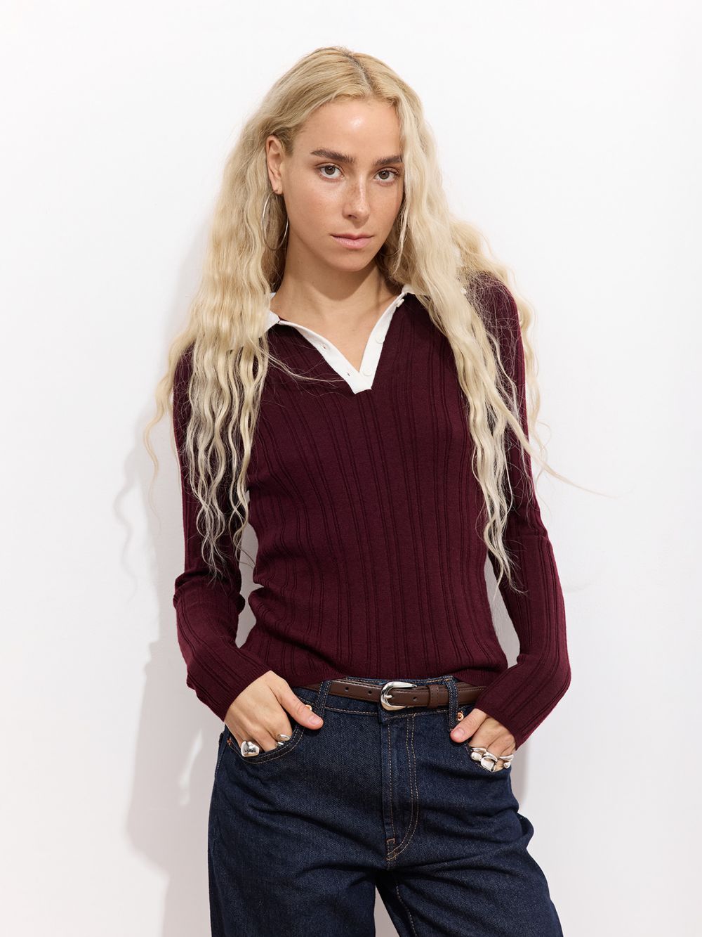 טופ ריב עם צווארון פולו