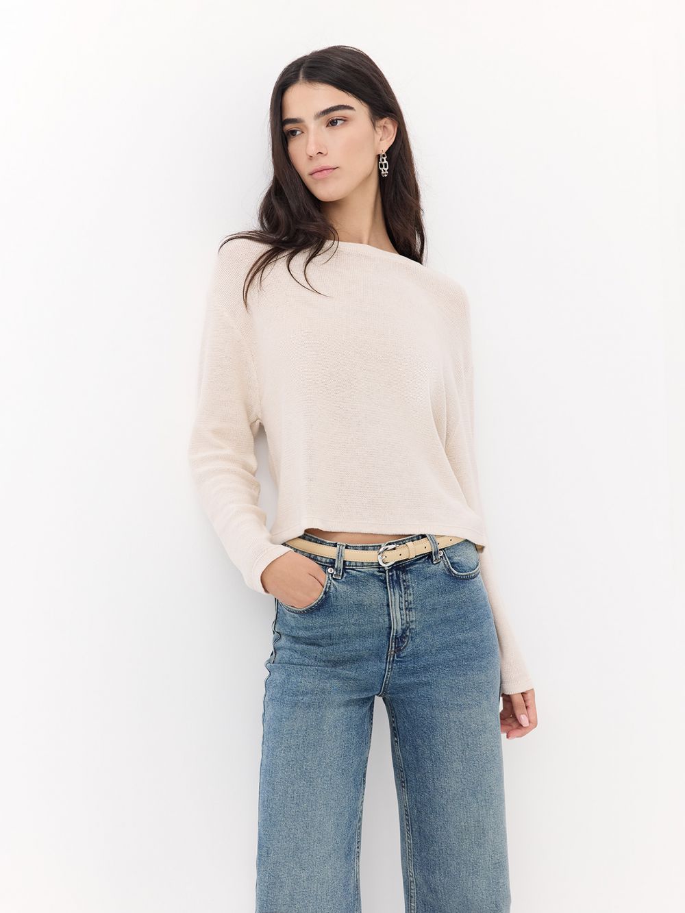 חולצה סרוגה עם צווארון עגול