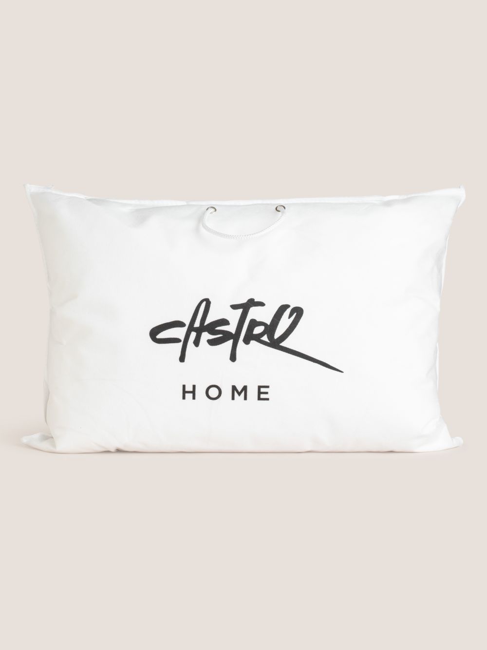 כרית עם כיסוי כותנה בגודל 49X69 ס”מ