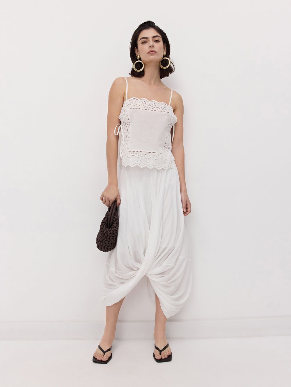 חצאית דרייפינג נשפכת