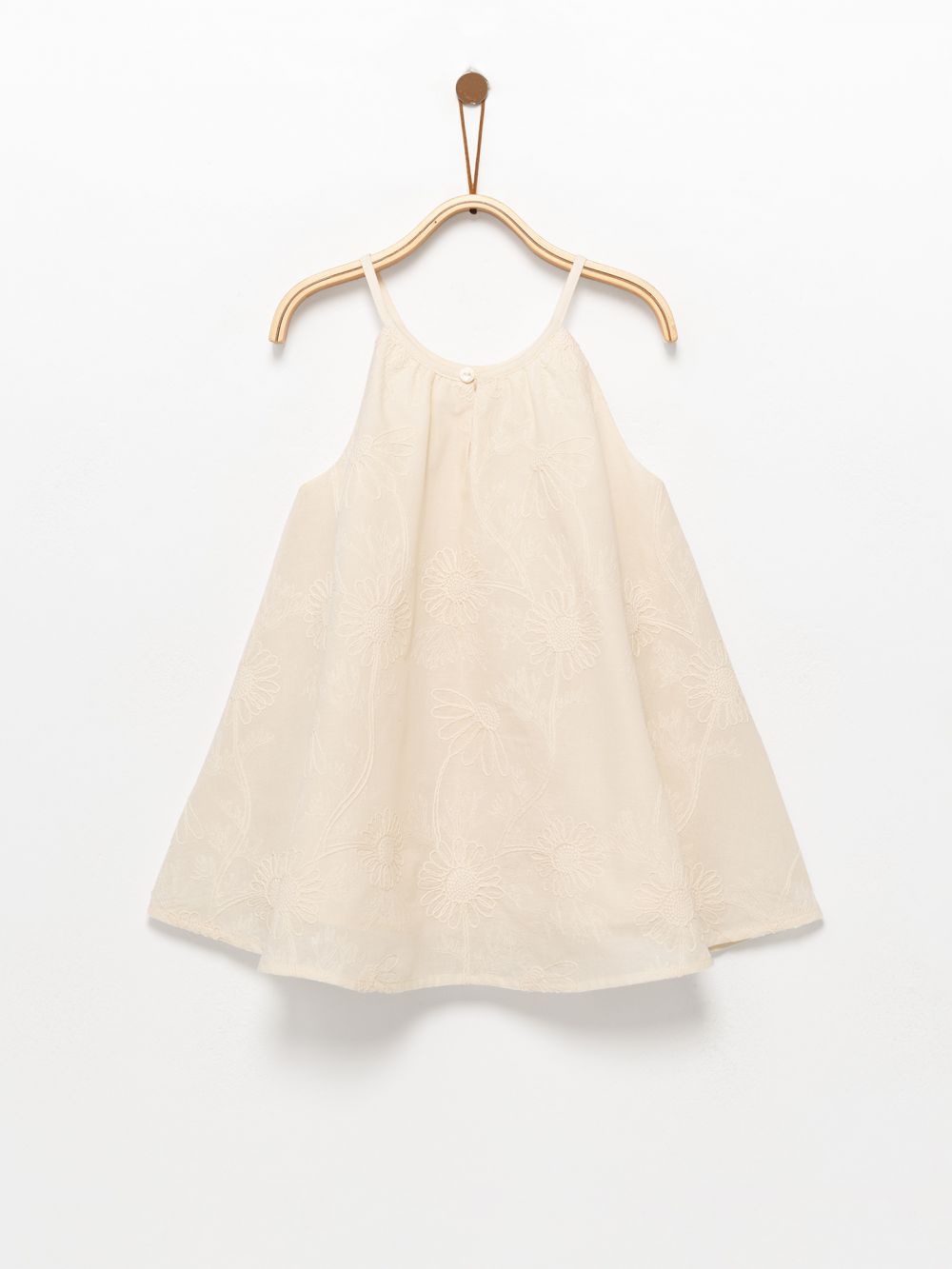 שמלה עם פרחים רקומים