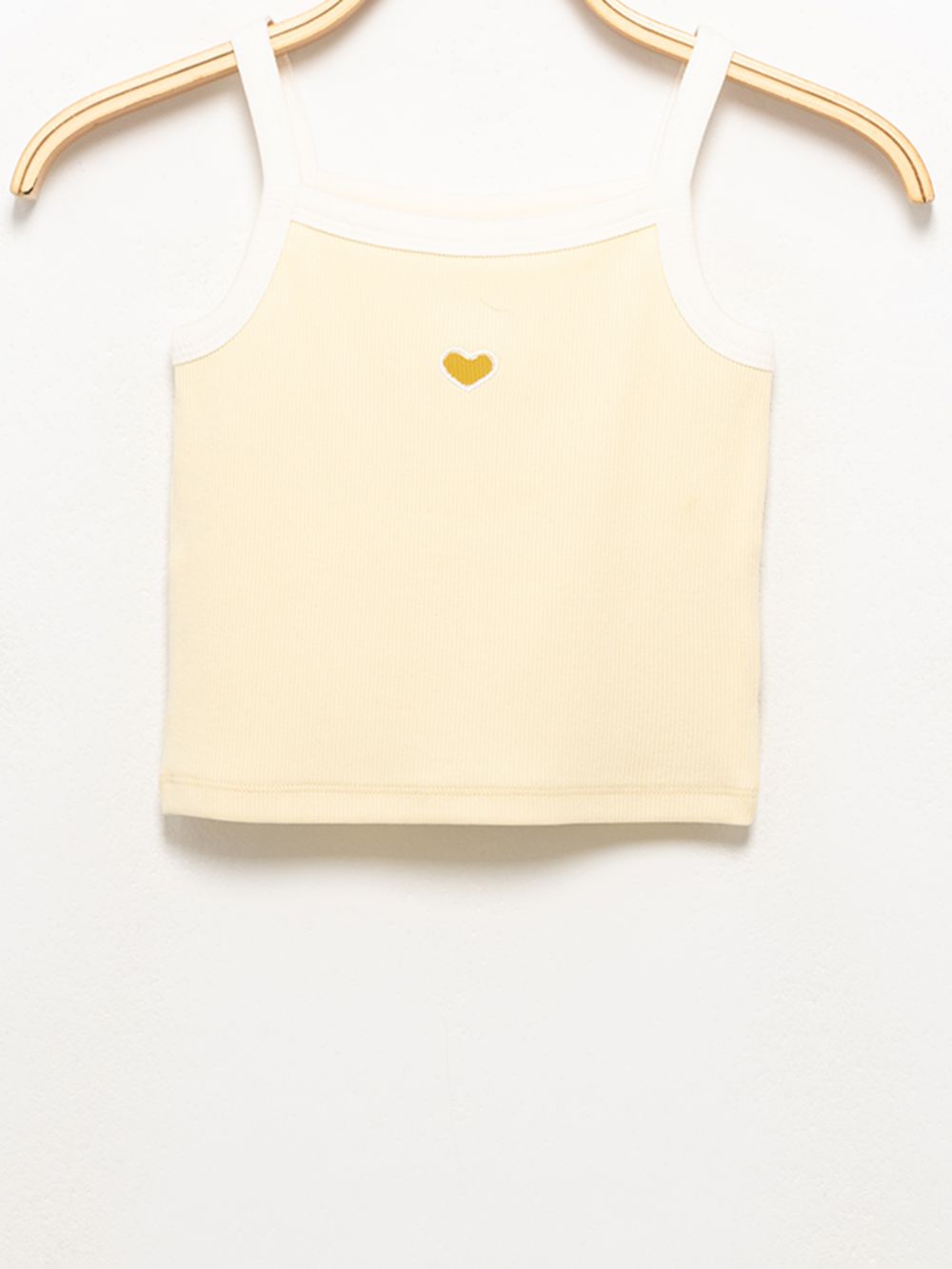 גופיית ריב עם רקמה