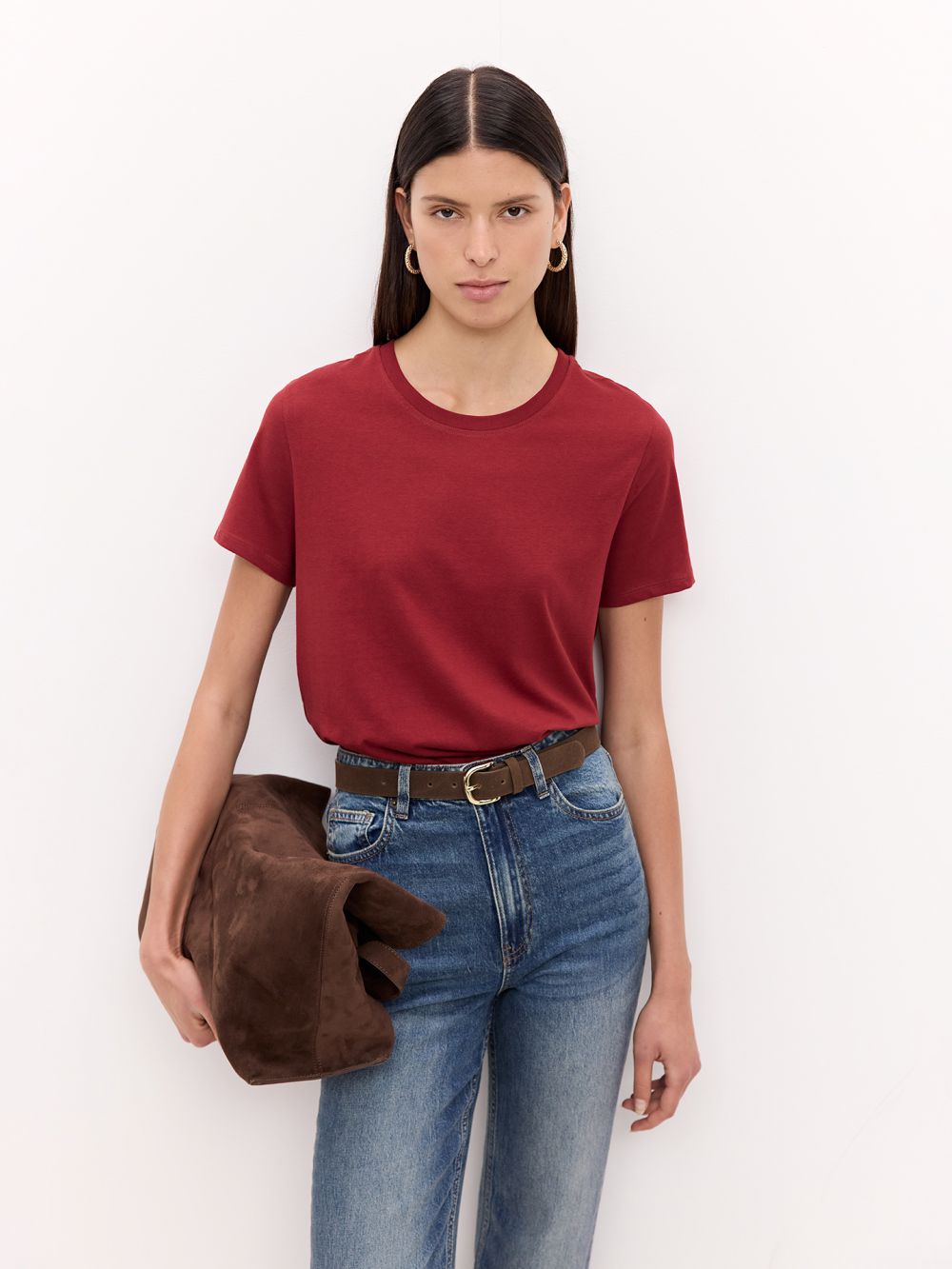 חולצת בייסיק צווארון עגול