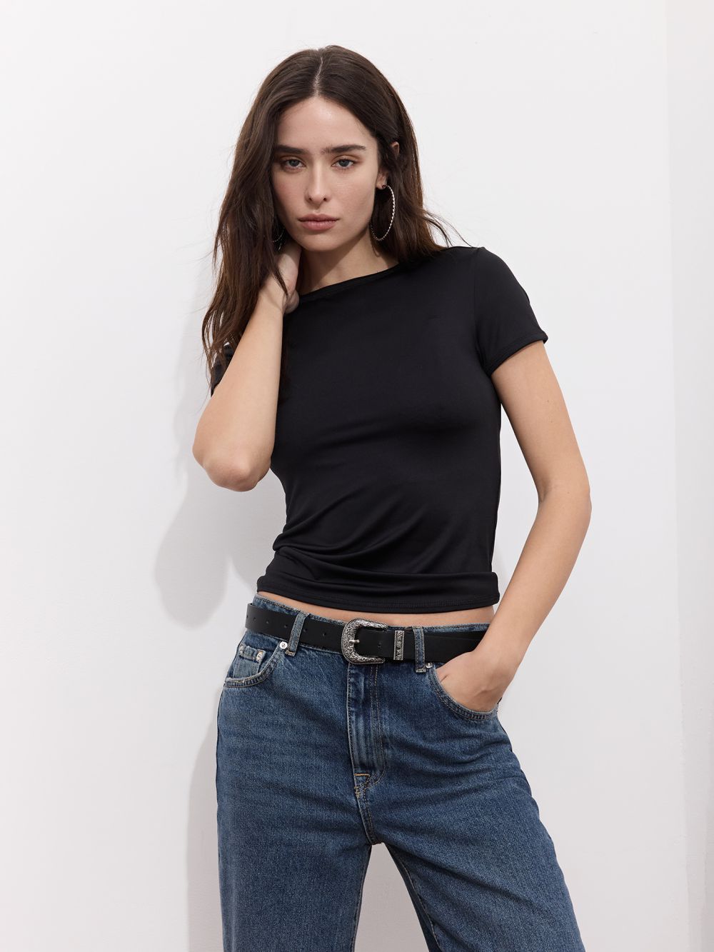 חולצה עם שרוול קצר