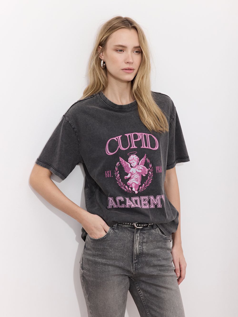 טי-שירט אוברסייז שטופה