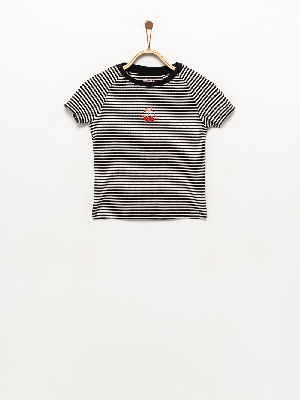 טי ריב עם דפוס