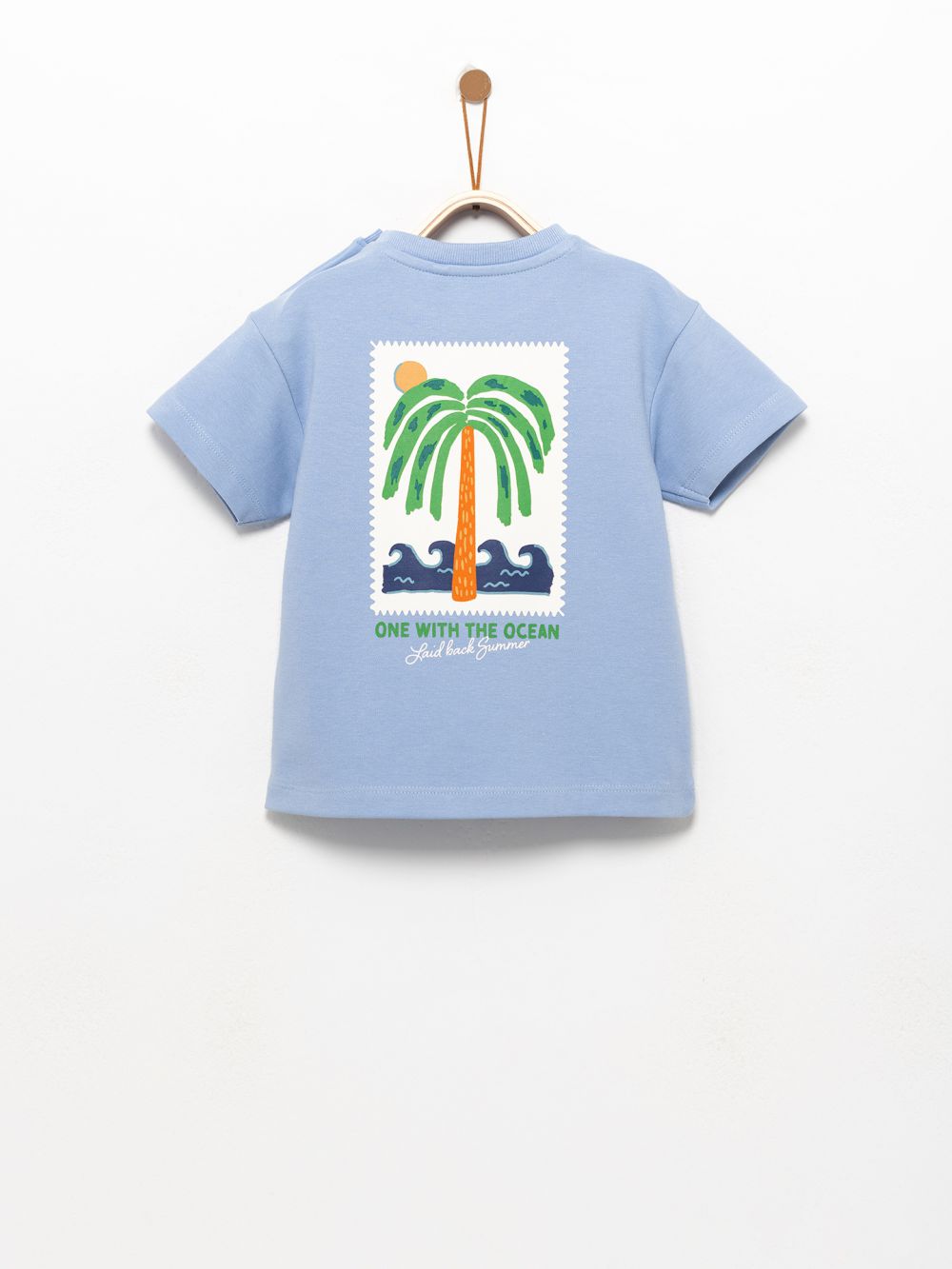 חולצה מודפסת