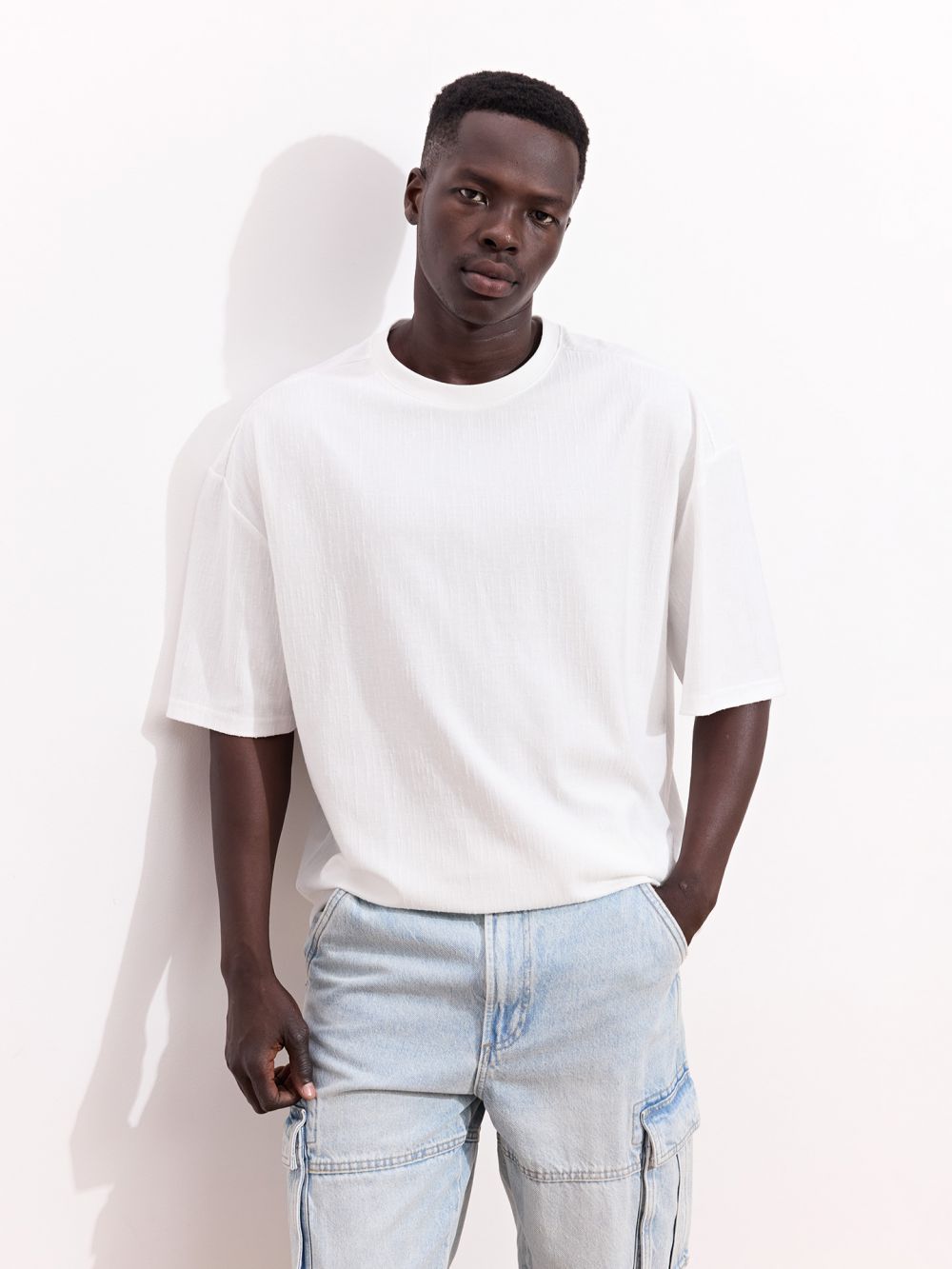 טי שירט עם טקסטורה