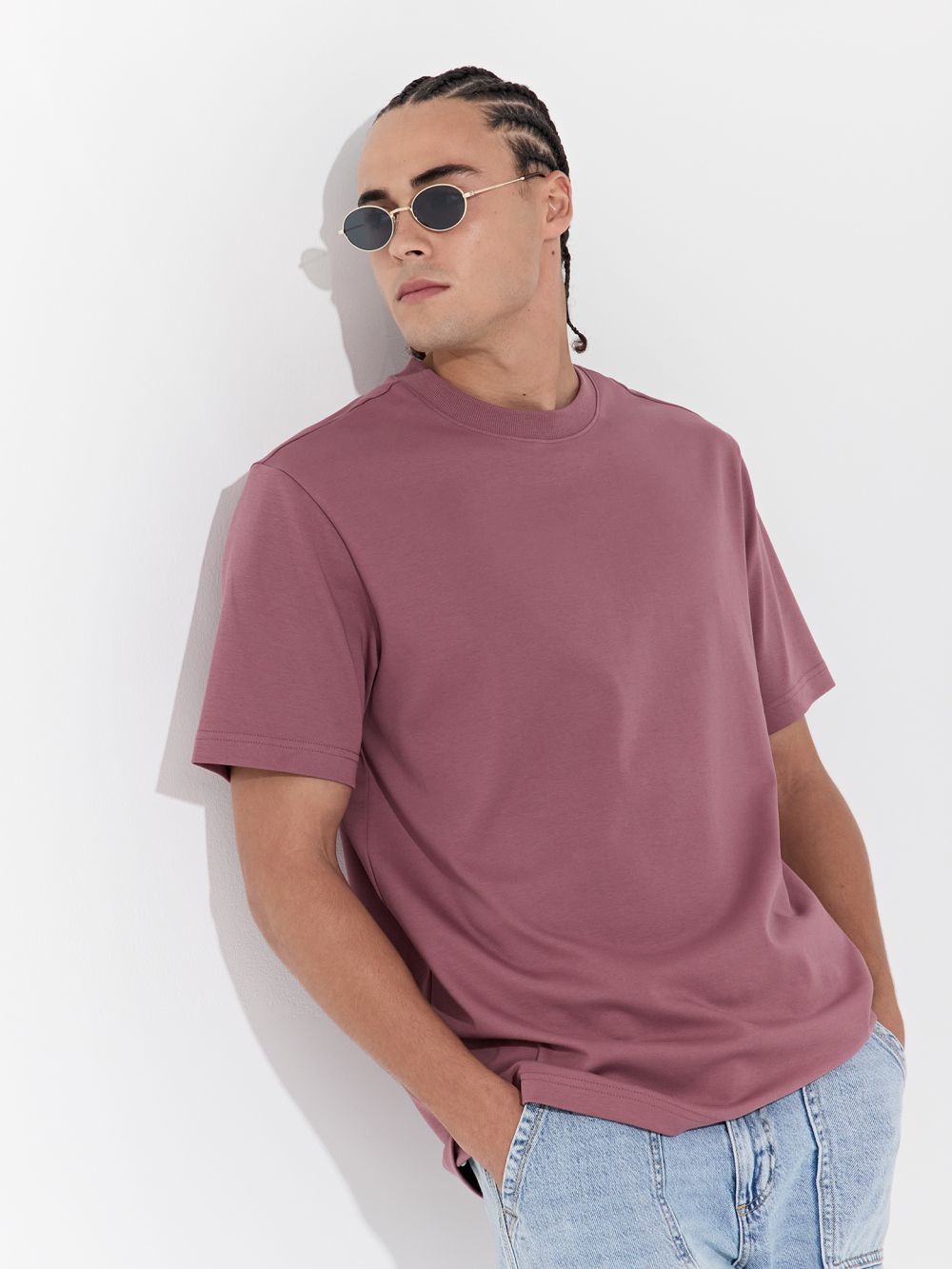 טי שירט שרוול קצר