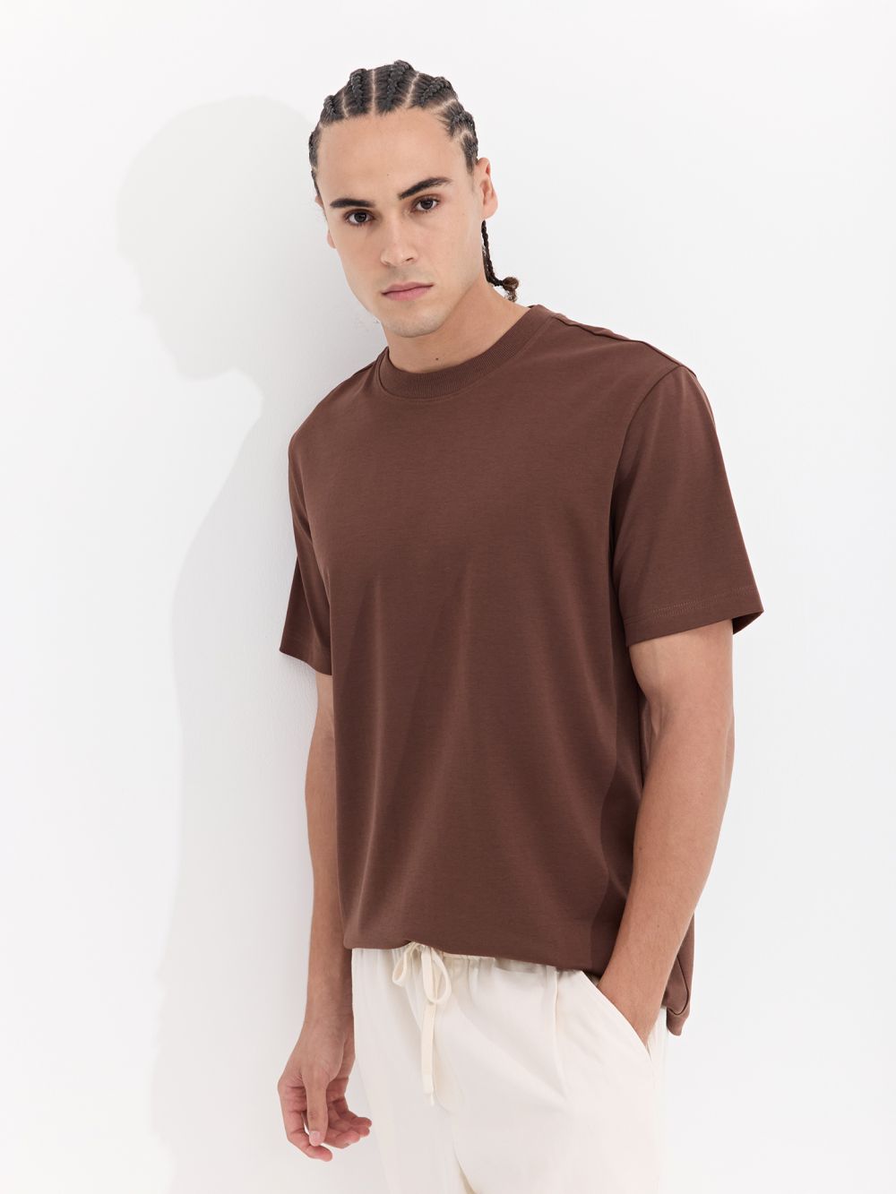 טי שירט שרוול קצר