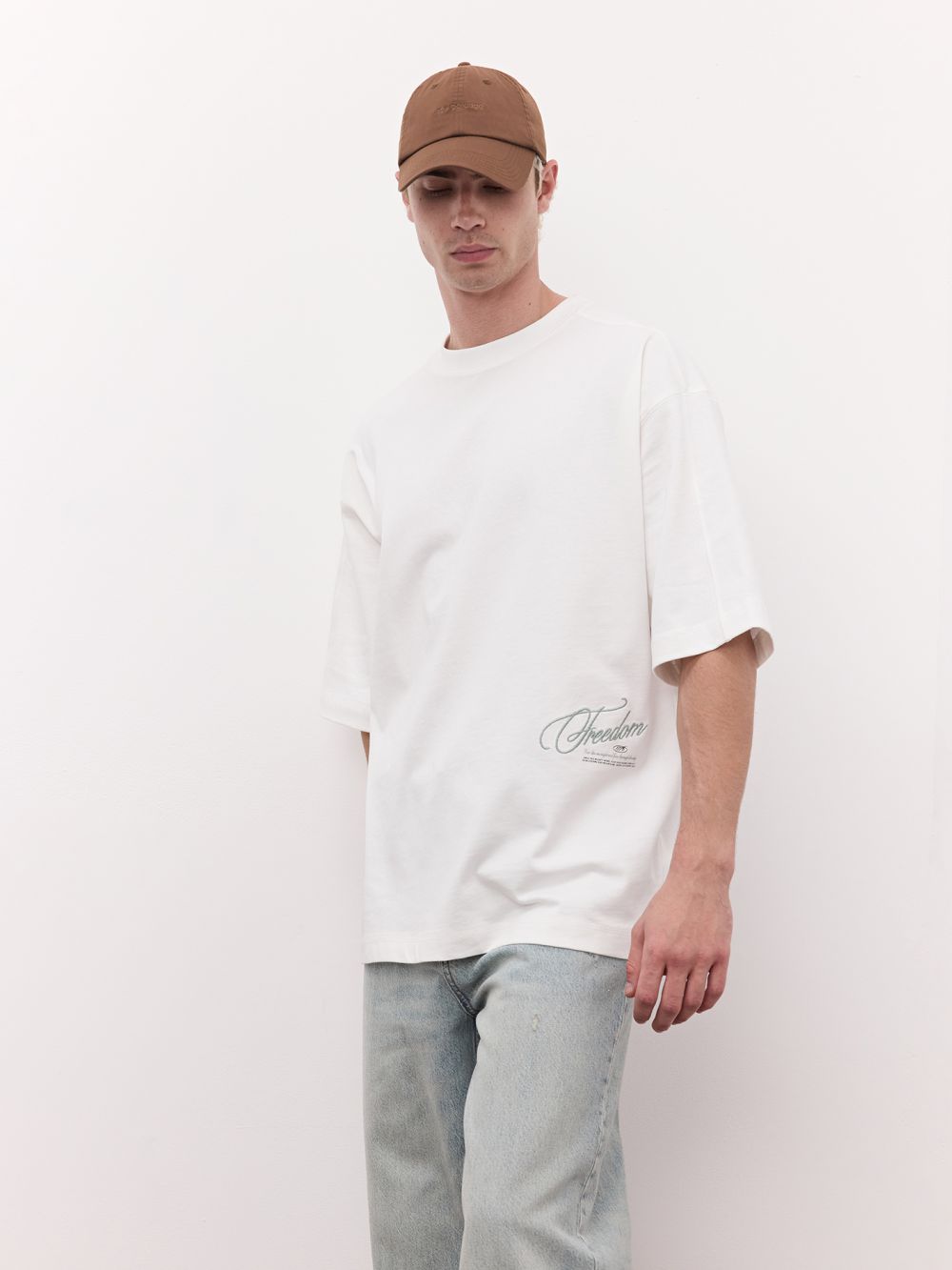 טי שירט בגזרת אוברסייז