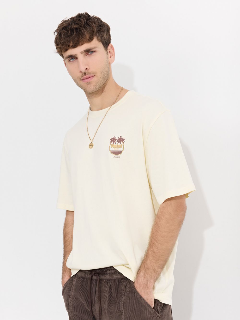 חולצה עם הדפס