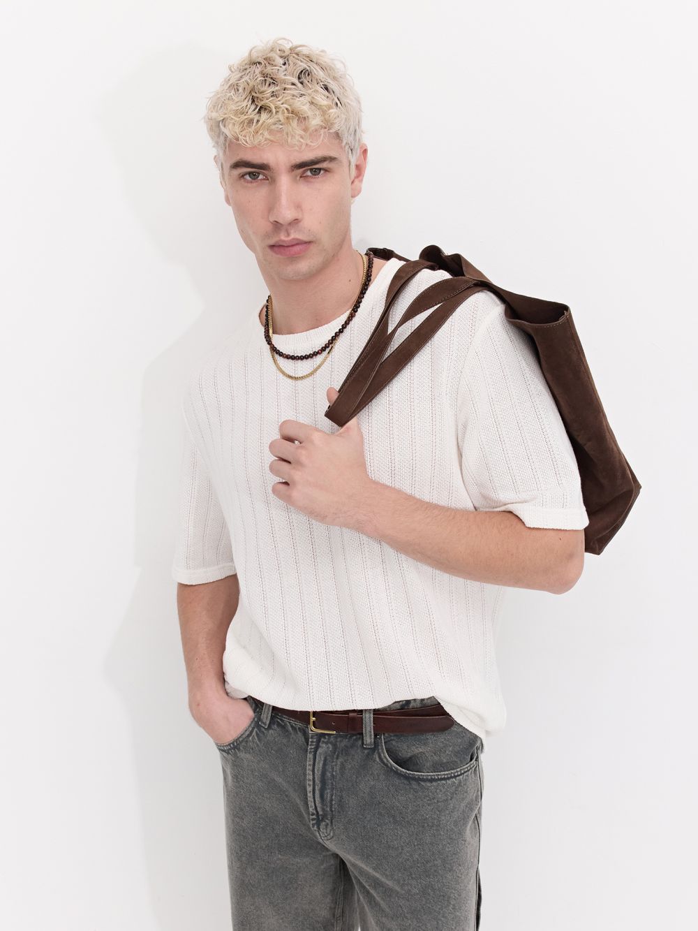 טי שירט עם טקסטורה