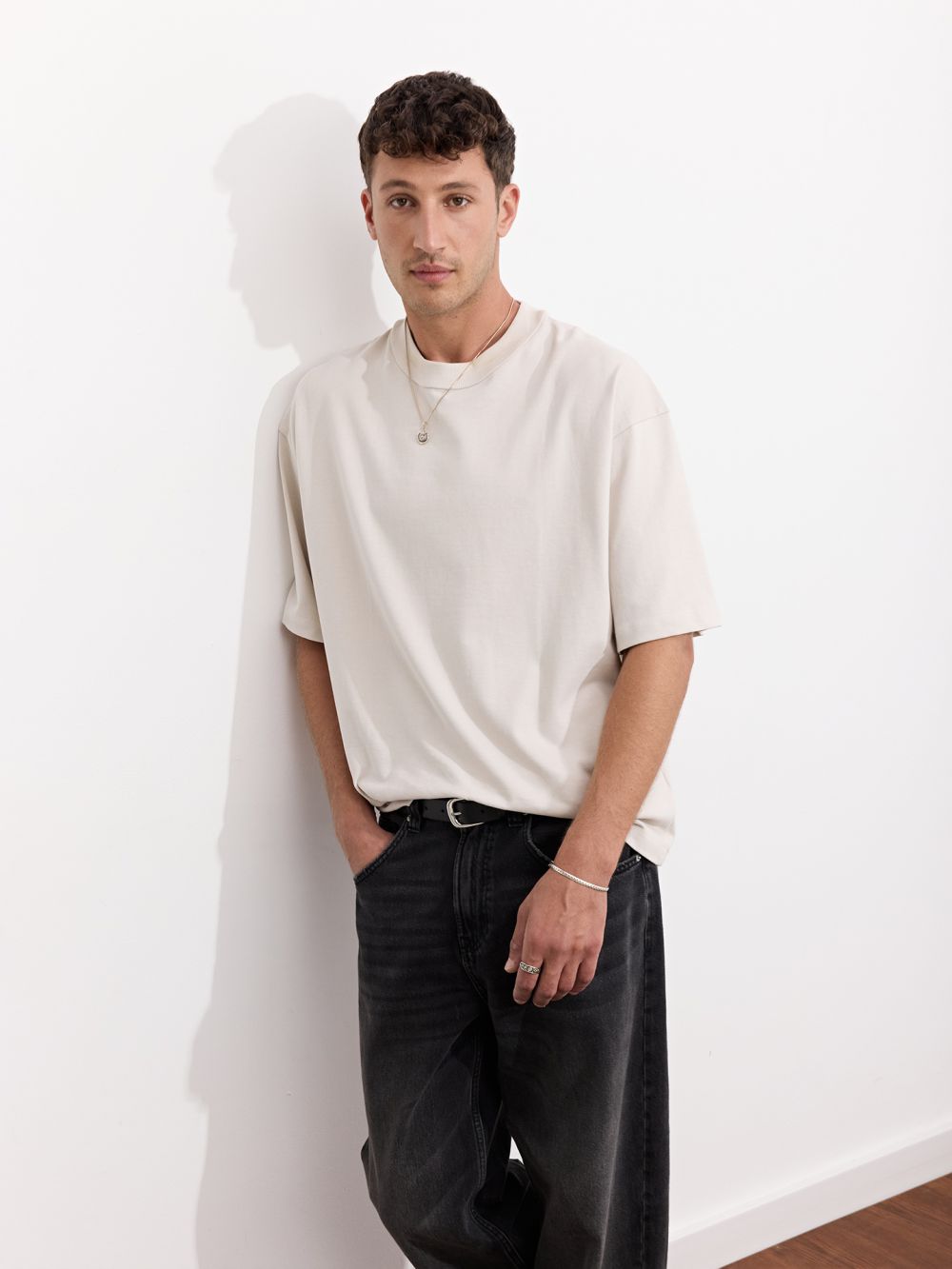 חולצה אוברסייז חלקה