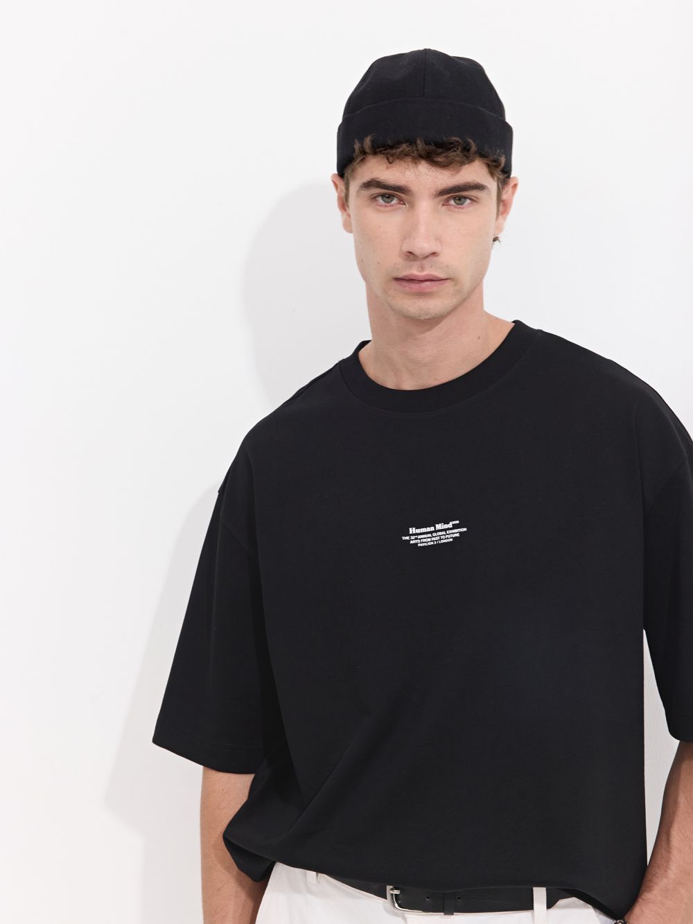 טי-שירט עם כיתוב