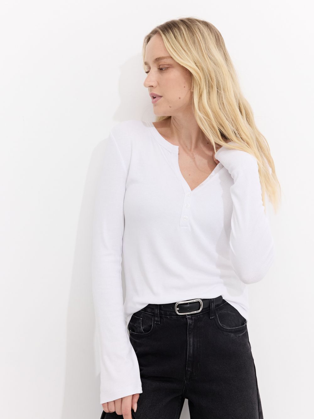 טי-שירט כפתורים ארוכה