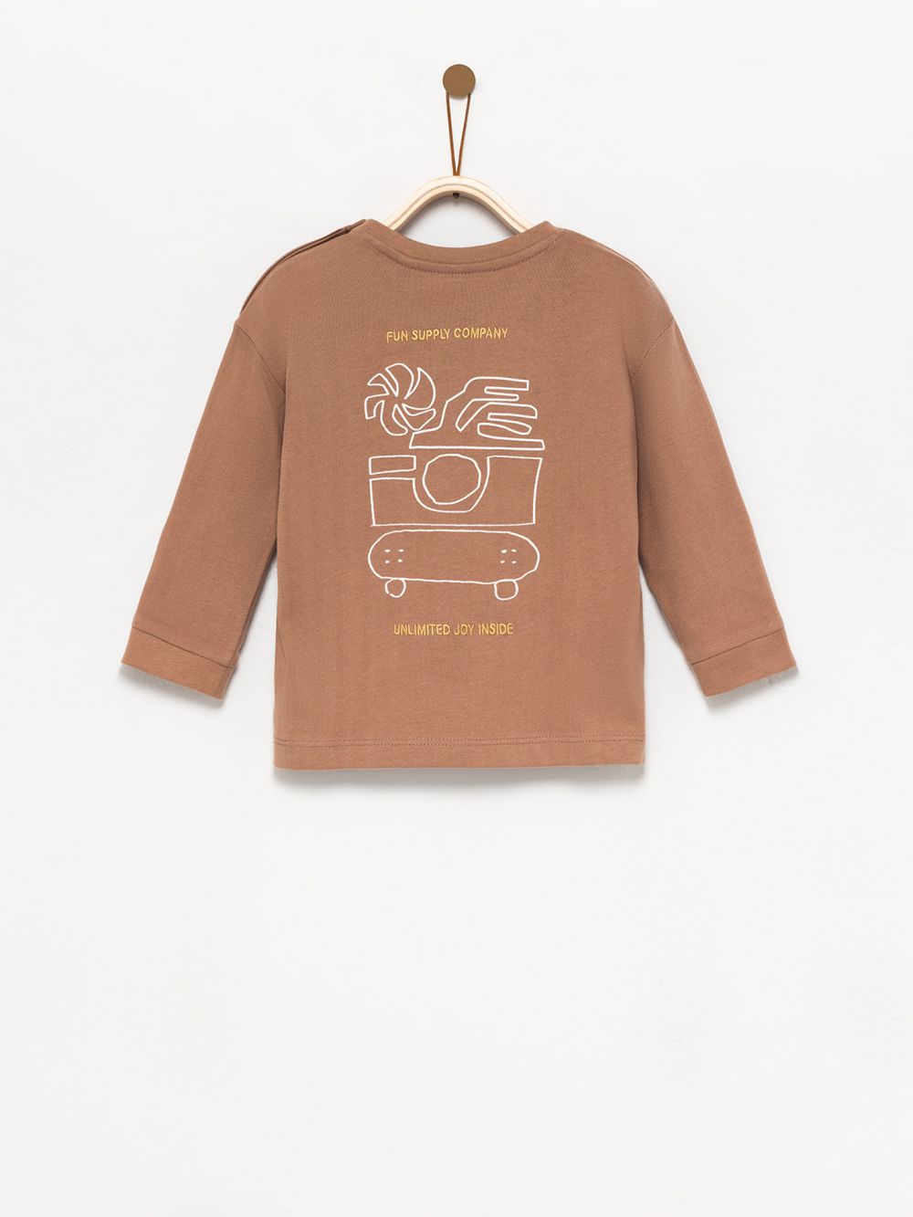 טי שירט מודפסת