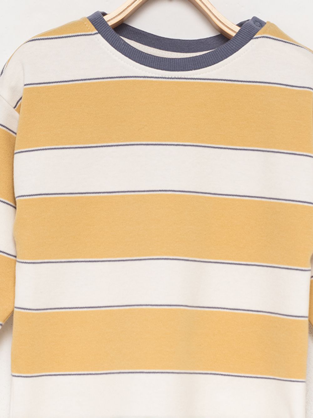 טי-שירט פסים ארוכה