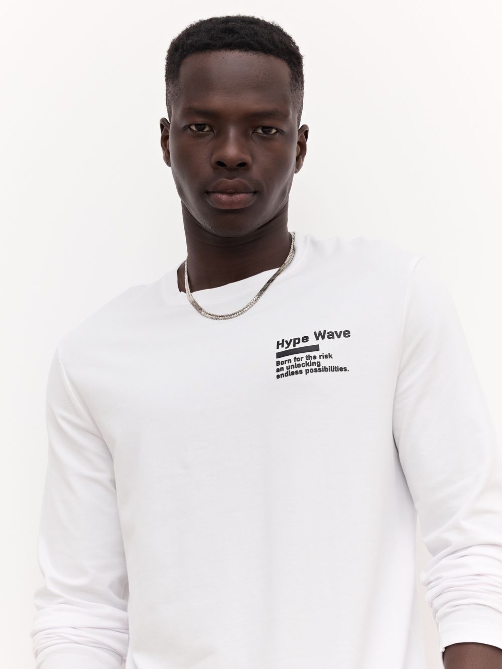 טי שרוול ארוך עם הדפס