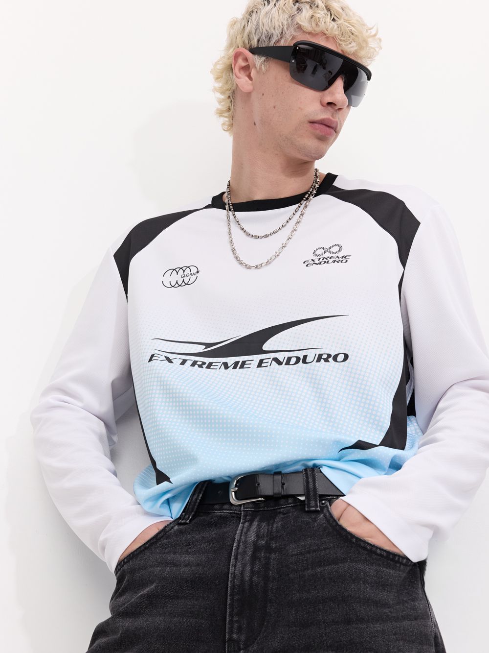 טי-שירט ספורטיבית ארוכה