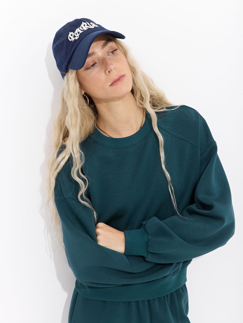 סווטשירט אינטרלוק קרופ