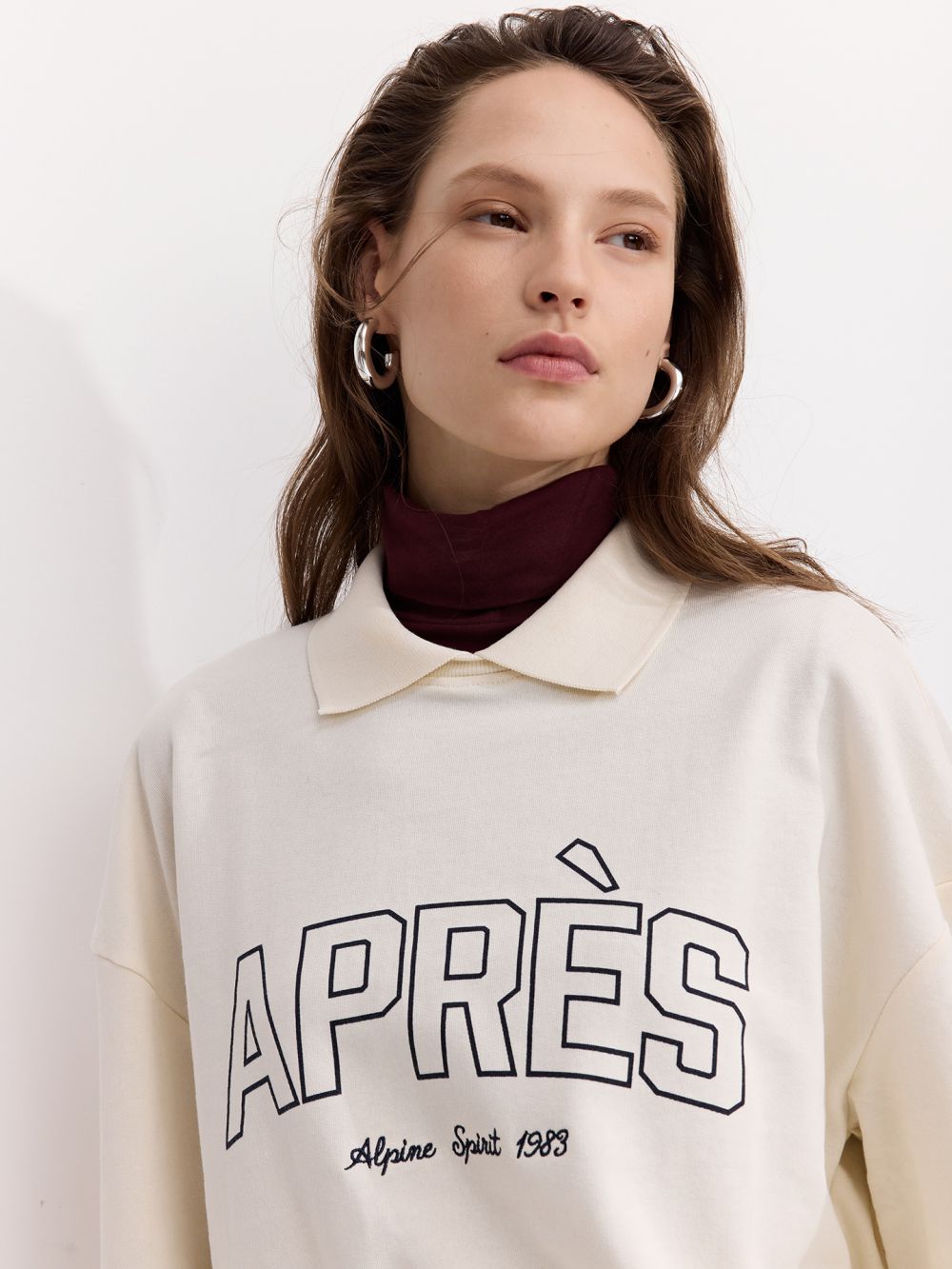 סווטשירט עם צווארון