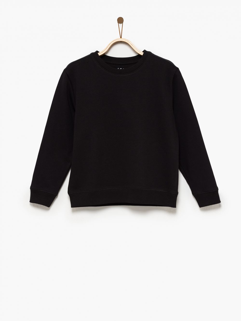 סווטשירט בייסיק