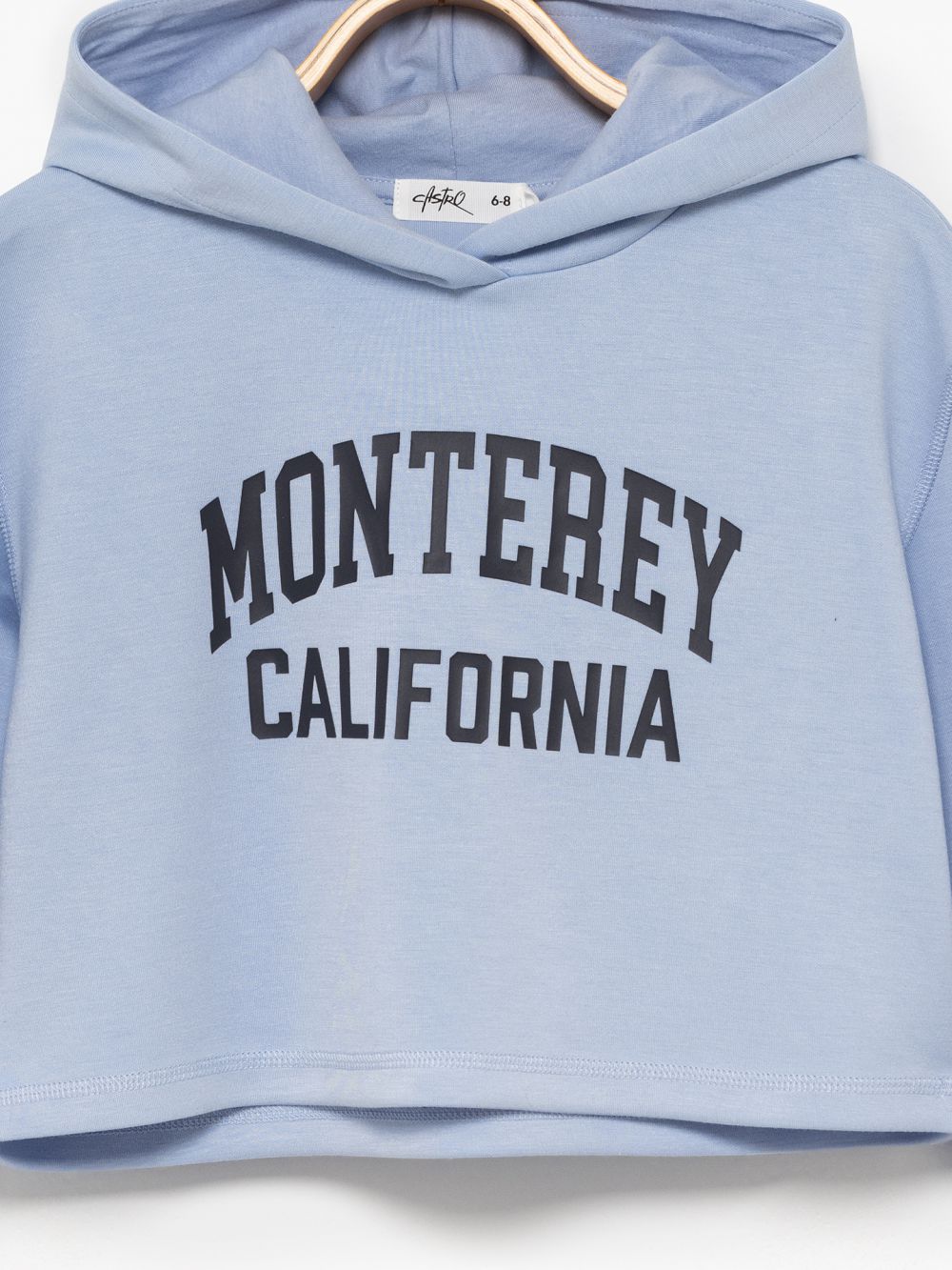 סווטשירט עם קפוצ’ון