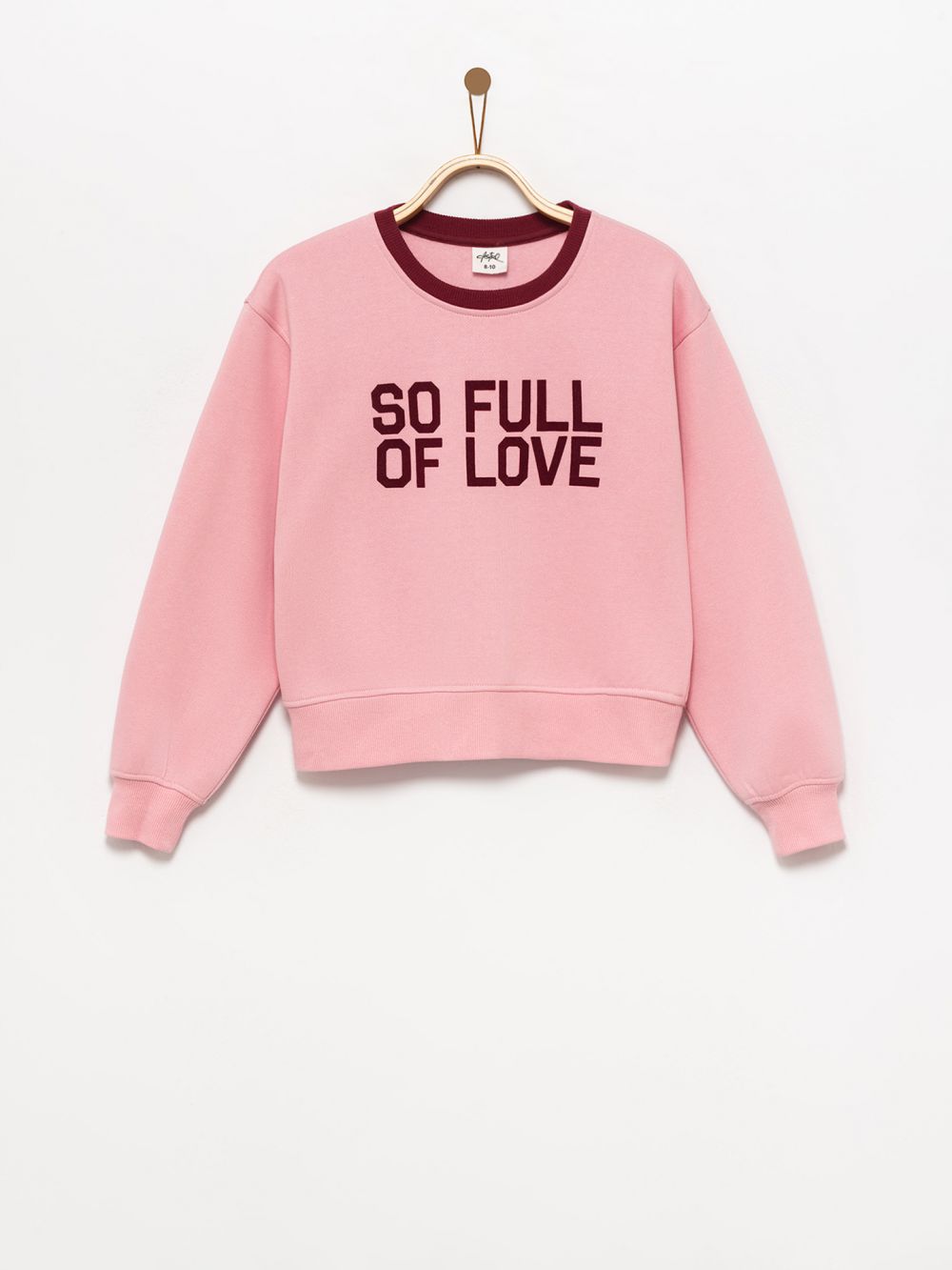 סווטשירט עם כיתוב