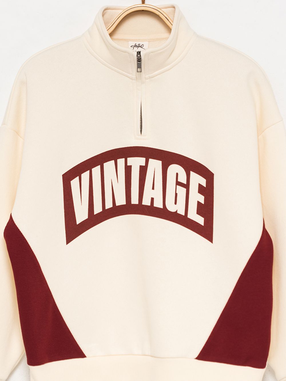 סווטשירט VINTAGE עם צווארון