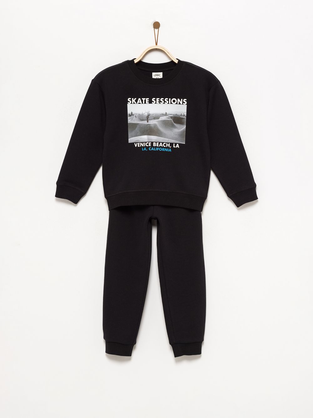 חליפת גן 4Y-12Y