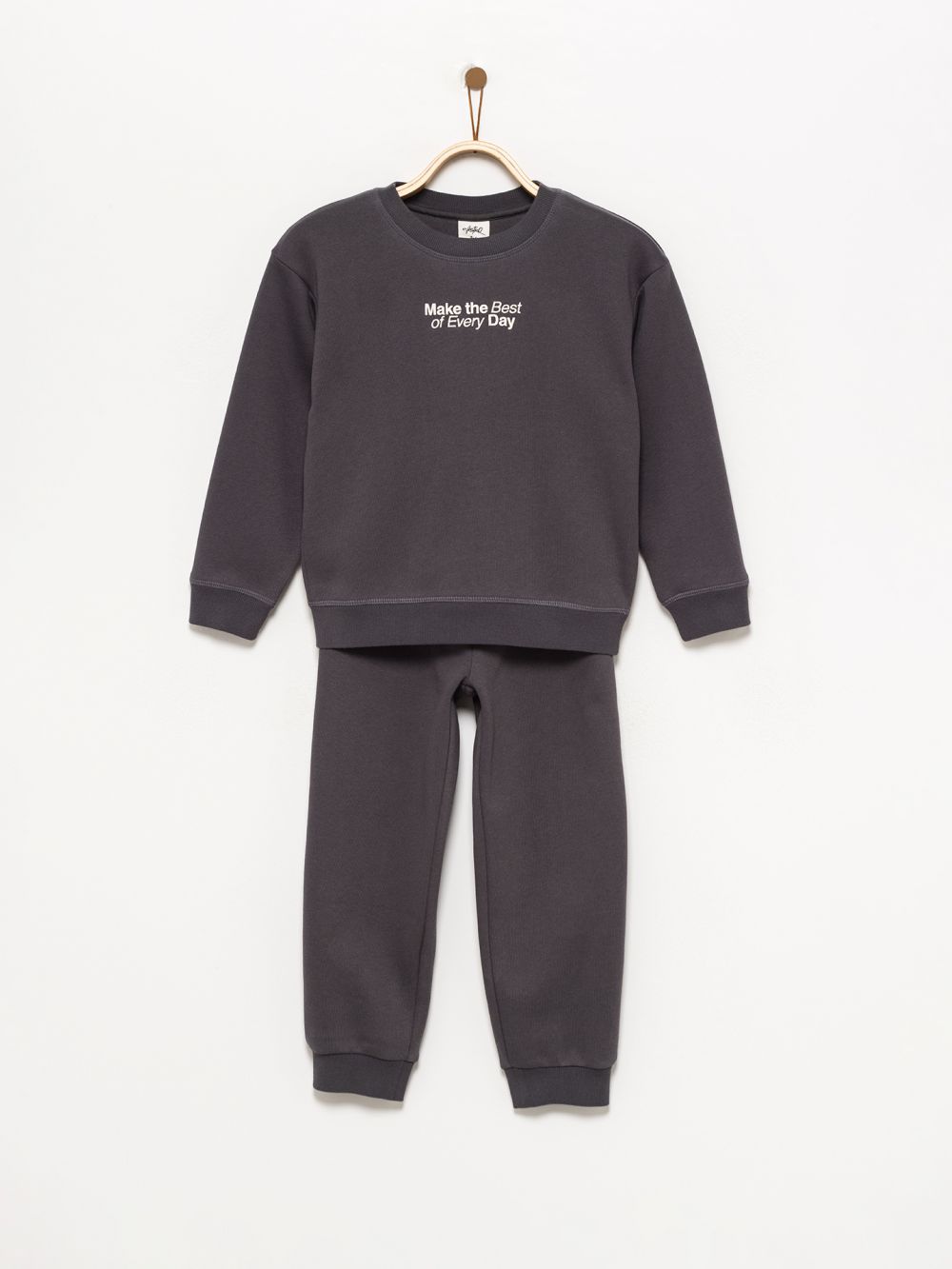 חליפת גן 4Y-12Y