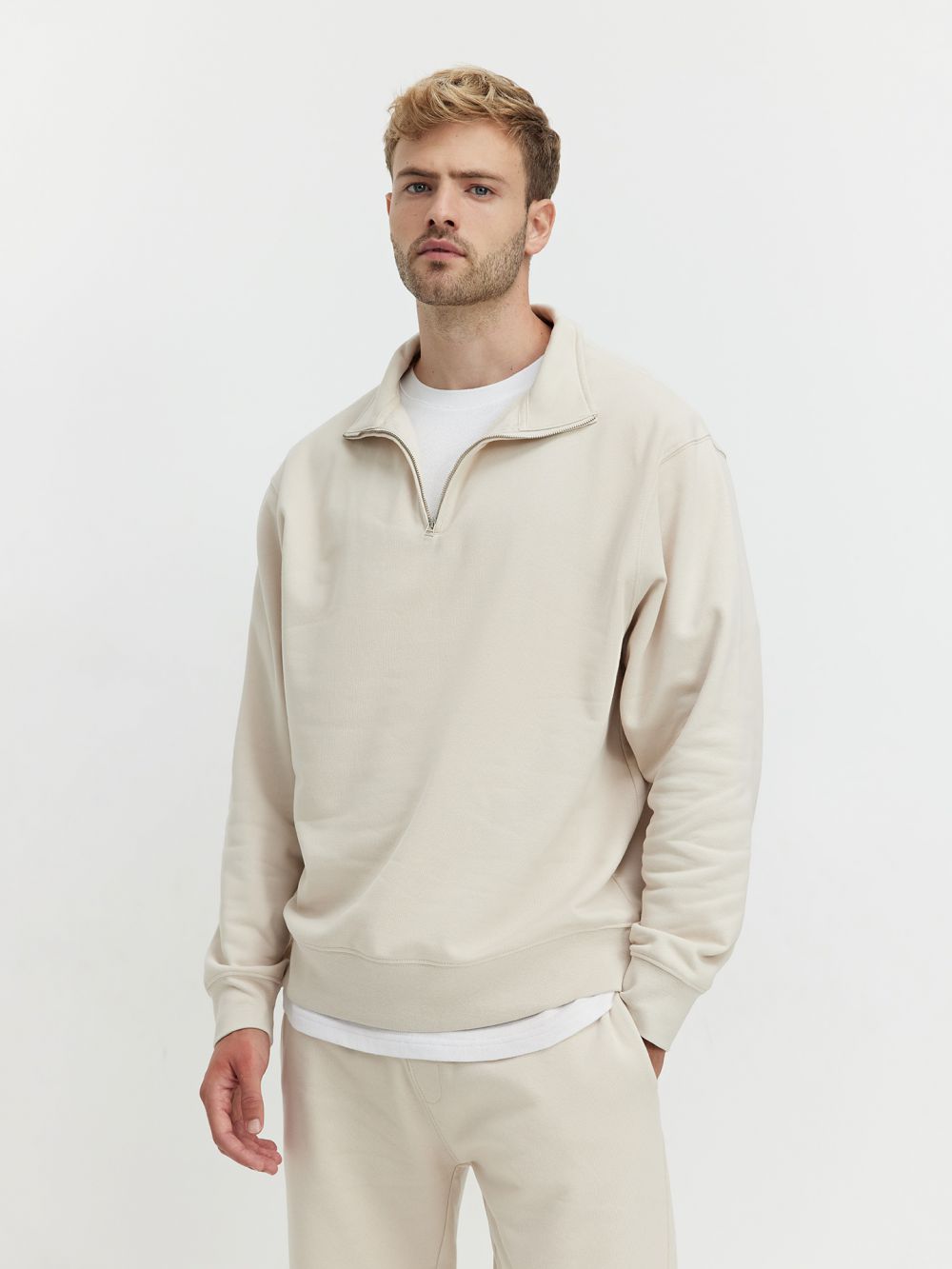 סוויטשירט עם ריצ’רץ’ חצי